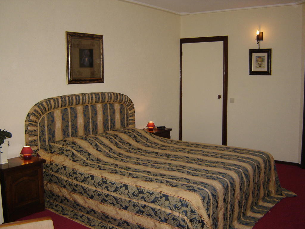 Kasteel Schaloen Villa Valkenburg aan de Geul Szoba fotó